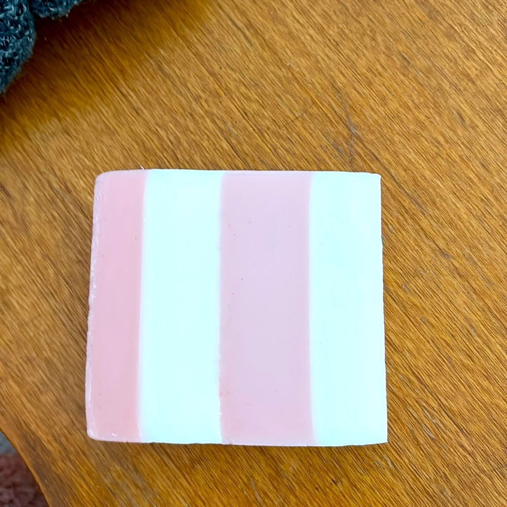 Free with purchase. Goat soap/ Peppermint